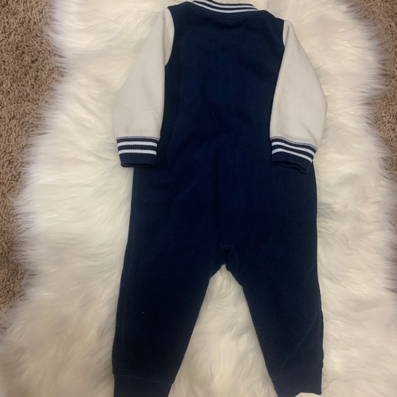 Carter’s One Piece - Picture 3 of 3